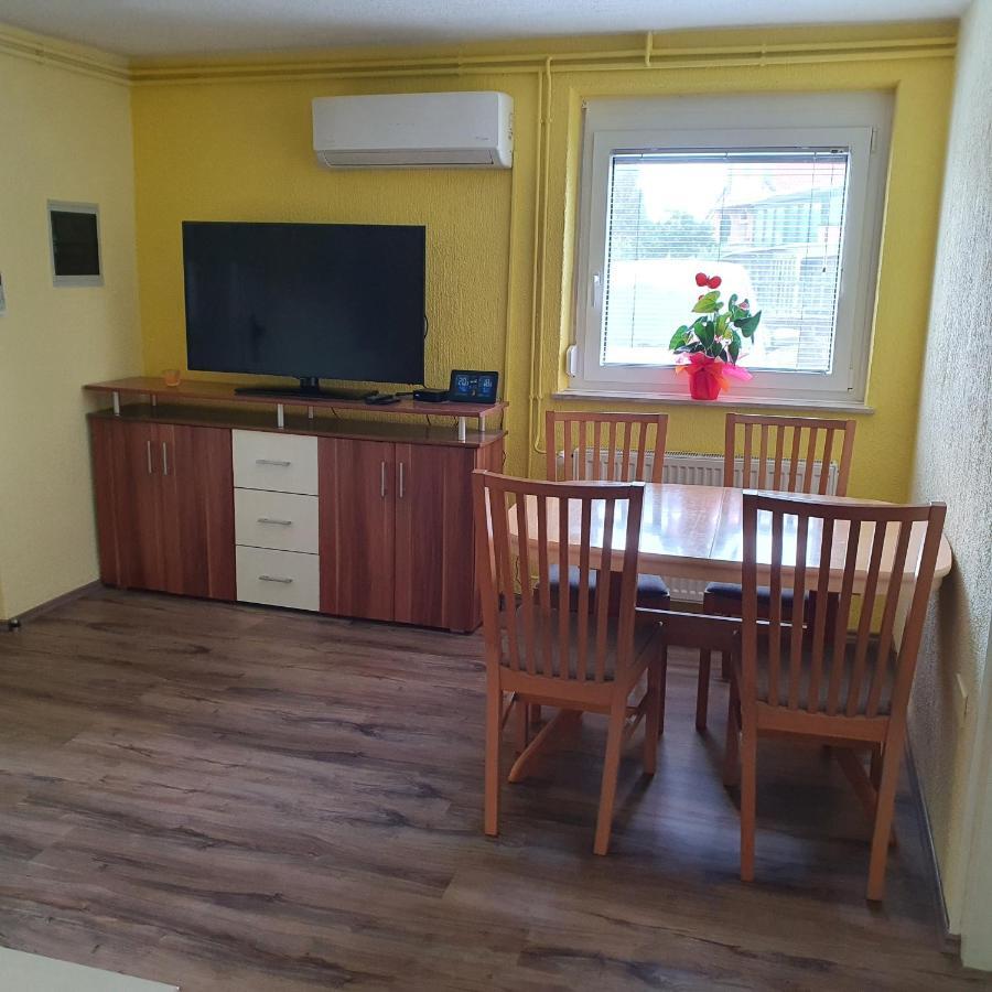 Apartma Joy Apartment Izola Bagian luar foto