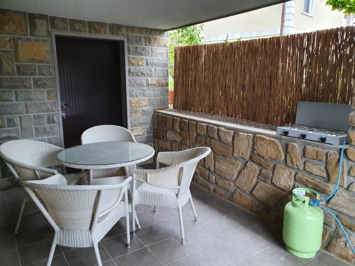Apartma Joy Apartment Izola Bagian luar foto